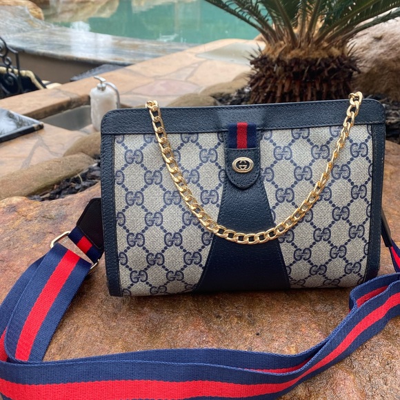 Rare authentic 70’s GUCCI stunner bag ! Crossbody or clutch this purse is it - Picture 6 of 15